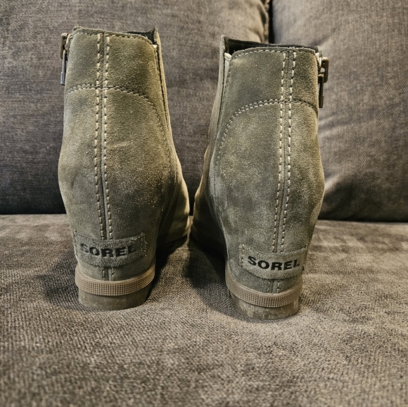 Sorel Women's Joan of Arctic Wedge II Zip. Sage Size 7 - Picture 3 of 7